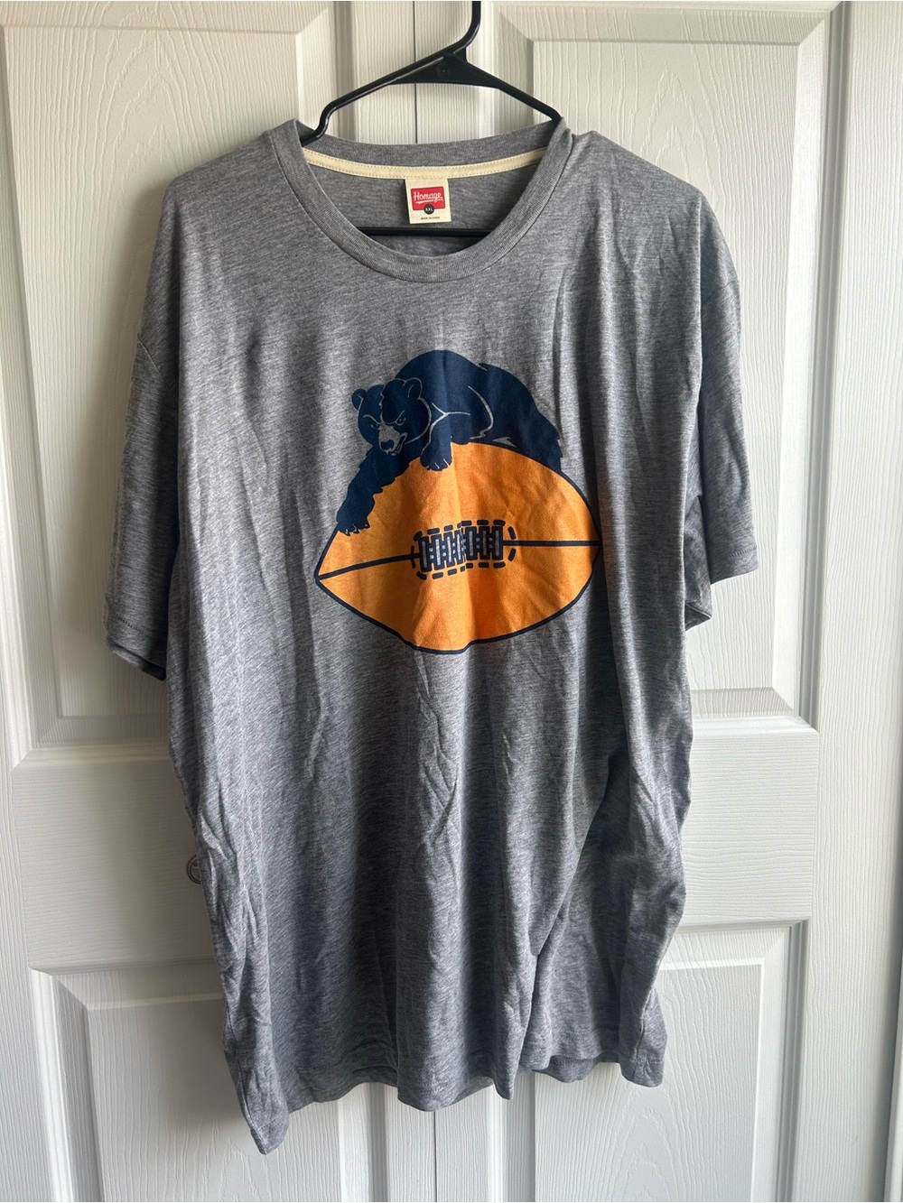 Chicago Bears Homage Retro Football Bear Tee - Size XXL - Ready to Ship!